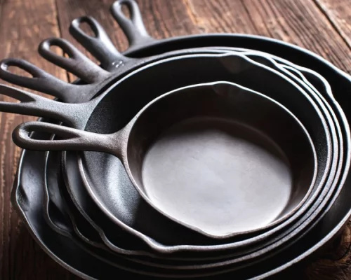 6 Best Cast Iron Skillets: Best Cast Iron Pans for Every Budget